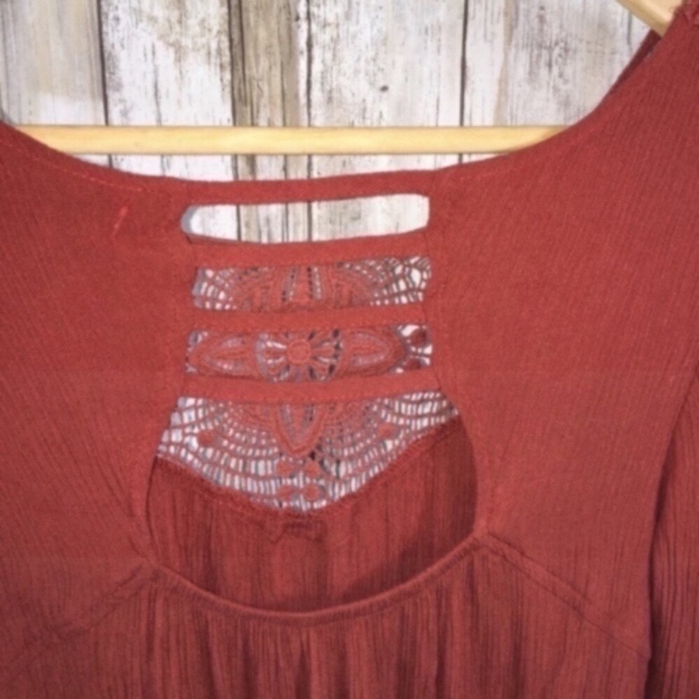 Altar’d State Burnt Orange Blouse - Picture 5 of 6